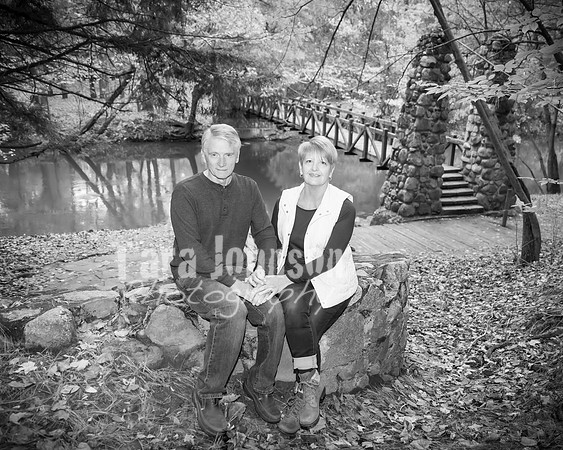 Stockwell & McLaughlin Families - BW - TJP (25 of 51)