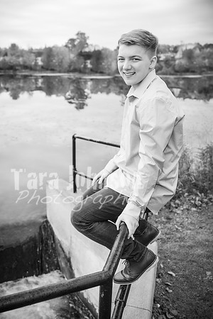 Parker Crutchman - BW - TJP (9 of 59)