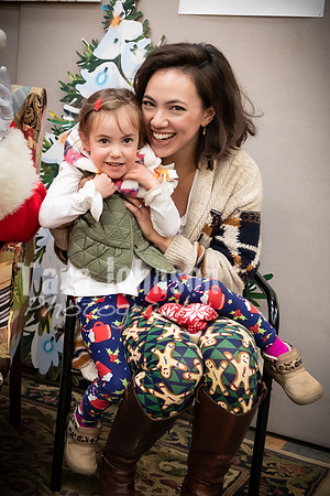 2019 MCP Christmas Families (15 of 41)