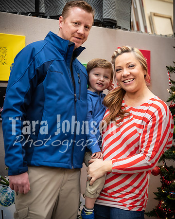 2019 MCP Christmas Families (18 of 41)