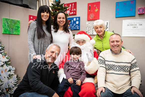 2019 MCP Christmas Families (21 of 41)