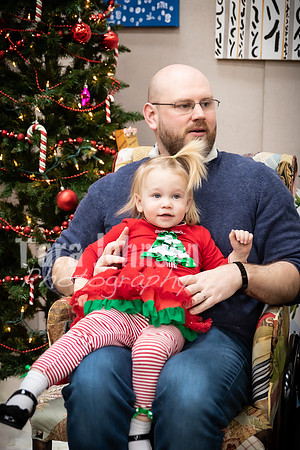 2019 MCP Christmas Families (27 of 41)