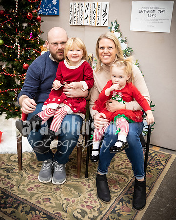 2019 MCP Christmas Families (30 of 41)