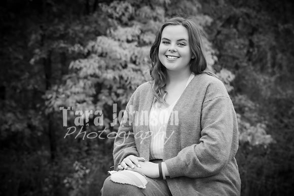 Hanna Fitzroy - BW - TJP (10 of 82)