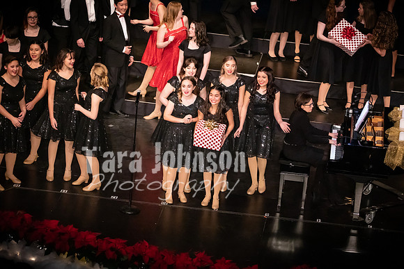 2019 MHS Choir Holiday Concert - TJP (15 of 500)