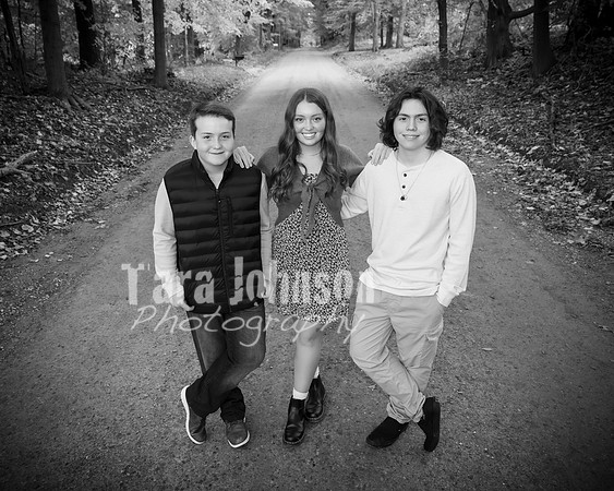 Green Family - BW - TJP (20 of 50)