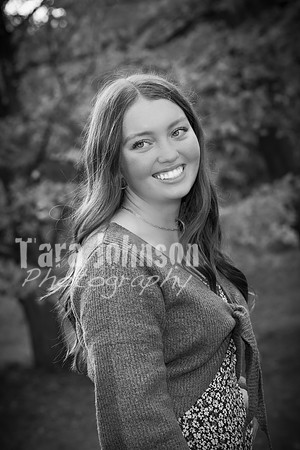 Katie Green (Fall) - BW - TJP (7 of 52)