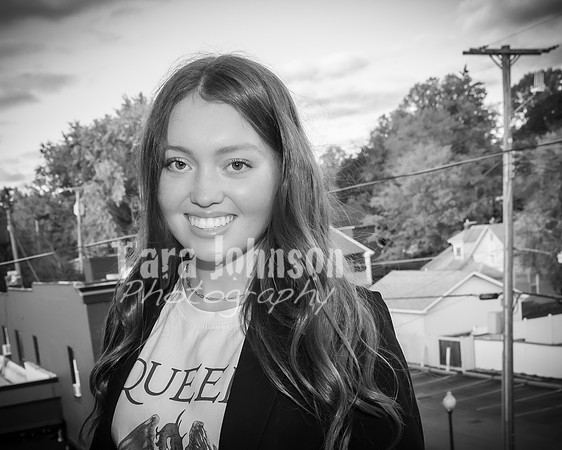 Katie Green (Fall) - BW - TJP (21 of 52)
