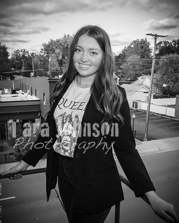 Katie Green (Fall) - BW - TJP (20 of 52)