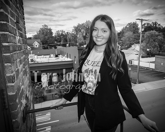 Katie Green (Fall) - BW - TJP (19 of 52)