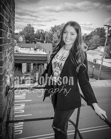 Katie Green (Fall) - BW - TJP (22 of 52)