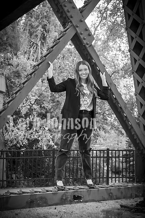Katie Green (Fall) - BW - TJP (29 of 52)