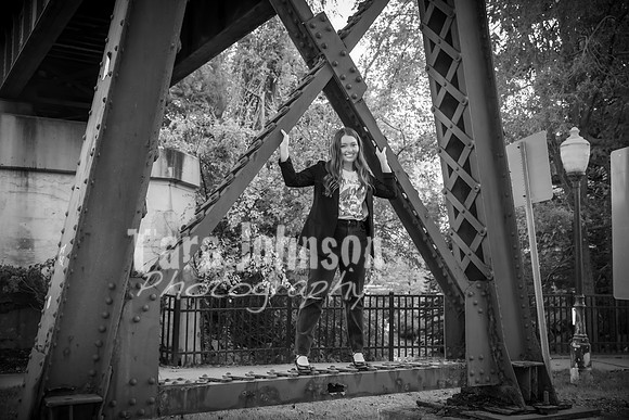 Katie Green (Fall) - BW - TJP (28 of 52)