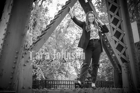 Katie Green (Fall) - BW - TJP (31 of 52)
