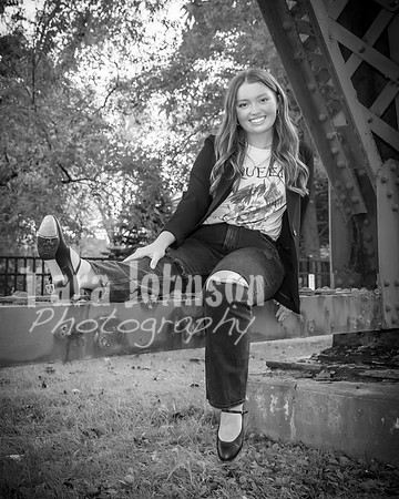 Katie Green (Fall) - BW - TJP (35 of 52)