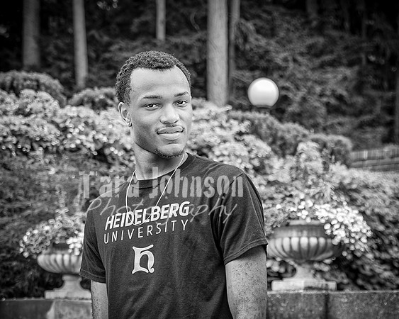 Gerrard McCoy @ Cranbrook Gardens - BW - TJP (100 of 127)