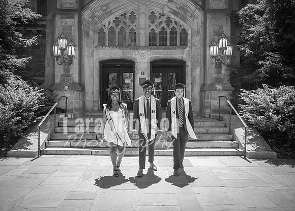 24 A. G. & S. Senior Photos - B&W (94 of 201)
