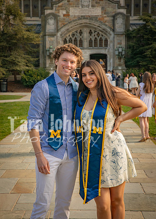 [tht] W24 Senior Grad Photos-82