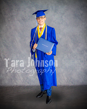 2025 IA Graduation - Gray Backdrop - TJP (97 of 359)