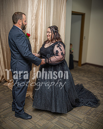 Eric & Elyse - First Look, First Touch - TJP (15 of 28)