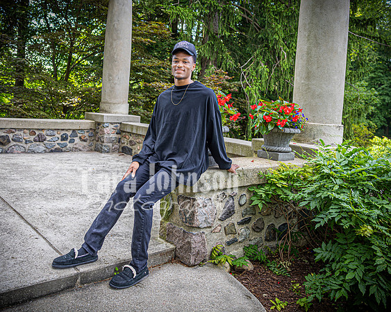Gerrard McCoy @ Cranbrook Gardens - Color - TJP (3 of 127)