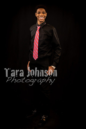 2020 MHS Vocal Classes - Full Pose - TJP (7 of 11)