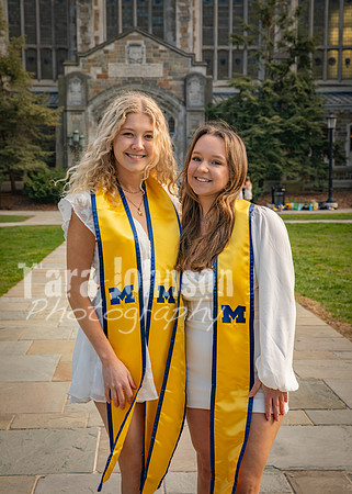 [tht] W24 Senior Grad Photos-69