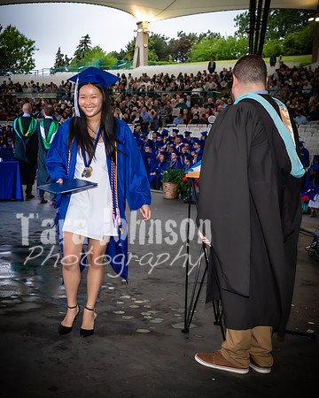 22 IA Grad - Angle #4 Celebration Walk - TJP (88 of 345)