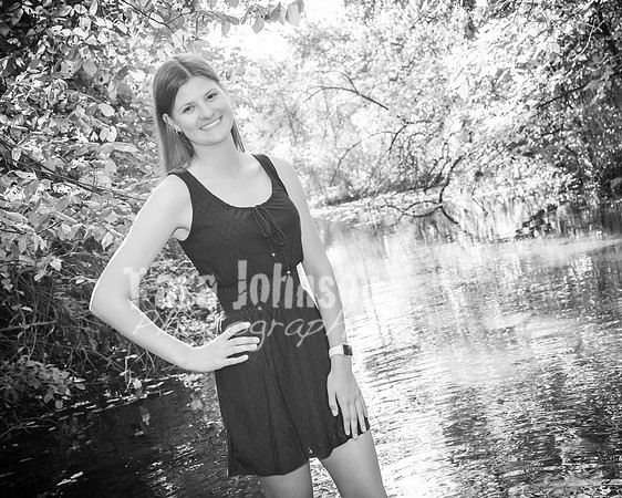 Maddie Pelto - BW - TJP (18 of 59)