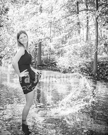 Maddie Pelto - BW - TJP (20 of 59)