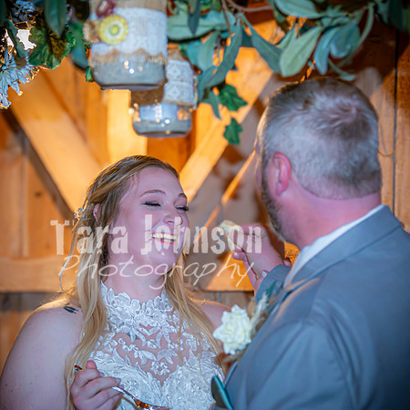 Michael & Ashlee McGrath - The Cutting of the Cake - TJP (16 of 18)