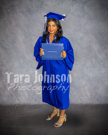 2025 IA Graduation - Gray Backdrop - TJP (29 of 359)