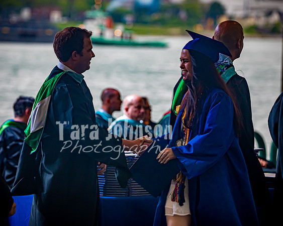 22 IA Grad - Angle #4 Sup-Board-AP - West - TJP (142 of 207)