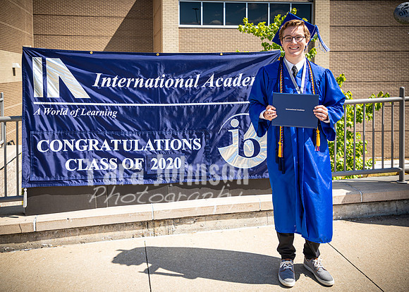 2020 IA Graduation - IB Sign - TJP (133 of 156)