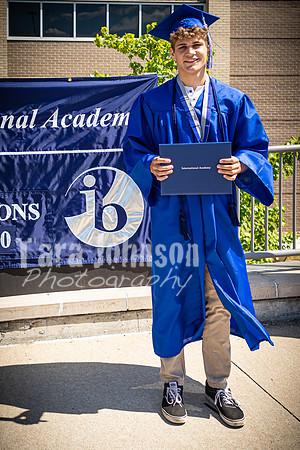2020 IA Graduation - IB Sign - TJP (130 of 156)