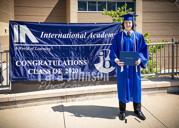 2020 IA Graduation - IB Sign - TJP (121 of 156)