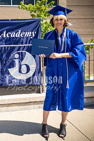 2020 IA Graduation - IB Sign - TJP (126 of 156)