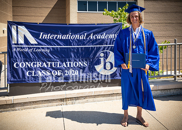 2020 IA Graduation - IB Sign - TJP (101 of 156)