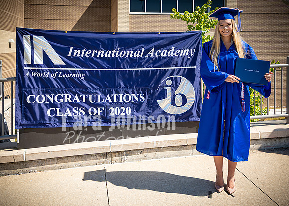 2020 IA Graduation - IB Sign - TJP (99 of 156)