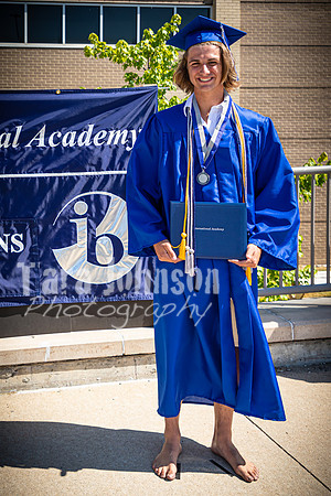 2020 IA Graduation - IB Sign - TJP (102 of 156)