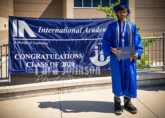 2020 IA Graduation - IB Sign - TJP (95 of 156)