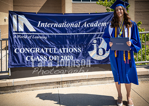 2020 IA Graduation - IB Sign - TJP (89 of 156)
