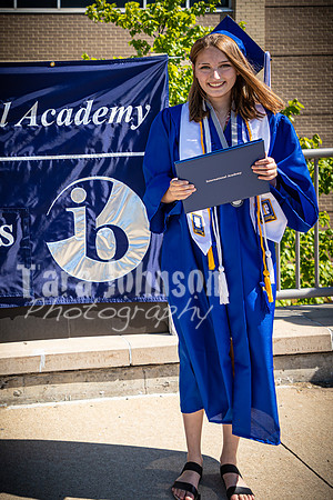 2020 IA Graduation - IB Sign - TJP (92 of 156)