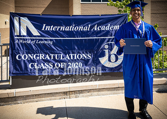 2020 IA Graduation - IB Sign - TJP (79 of 156)