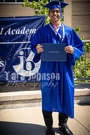 2020 IA Graduation - IB Sign - TJP (80 of 156)