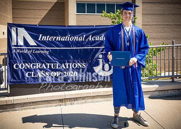 2020 IA Graduation - IB Sign - TJP (77 of 156)