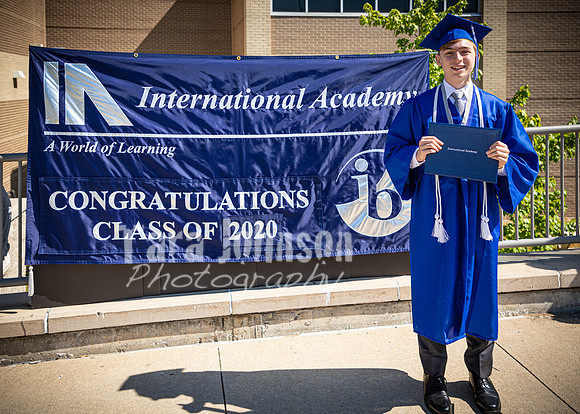 2020 IA Graduation - IB Sign - TJP (75 of 156)