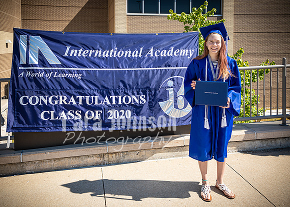 2020 IA Graduation - IB Sign - TJP (71 of 156)