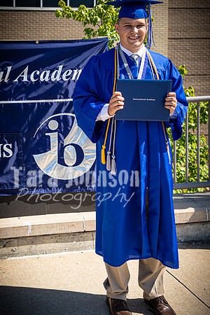2020 IA Graduation - IB Sign - TJP (64 of 156)