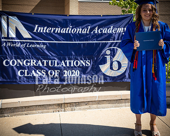 2020 IA Graduation - IB Sign - TJP (55 of 156)
